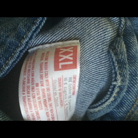 Rainbow vest - Picture 4 of 4